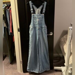 Levi's Classic Blue Denim Overalls